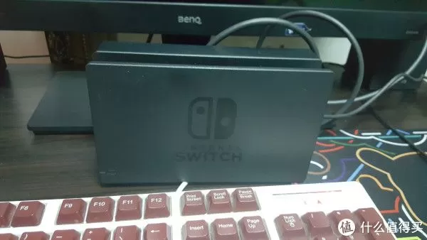 Switch主机底座使用指南，从开箱到畅玩的完整教程-switch游戏下载社区