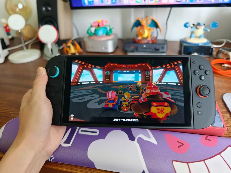 Switch 2重量控制真厉害，轻若无物，掌机体验再升级-switch游戏下载社区